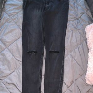 Hollister Low Rise Black Jean Leggings Sz 11 Short